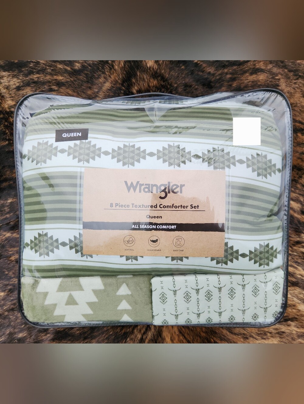 Wrangler Queen 8-Piece Textured Comforter Set - Green Pattern